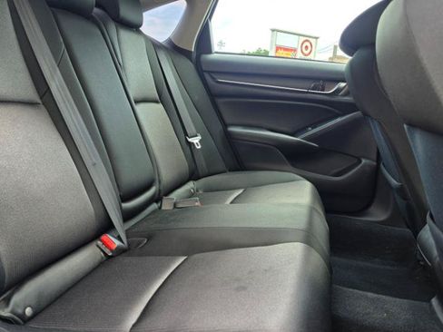 Used 2020 Honda Accord EX image 13