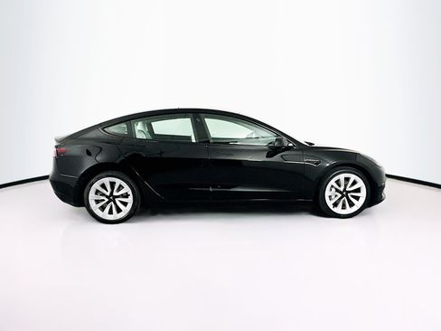 Used 2022 Tesla Model 3 Long Range AWD/4WD image 10