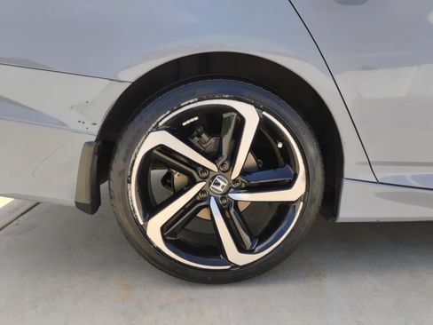 Used 2022 Honda Accord Sport image 27