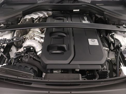 New 2026 Mercedes-Benz GLC 43 AMG 4MATIC image 9