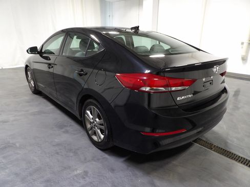 Used 2018 Hyundai Elantra SEL FWD image 6