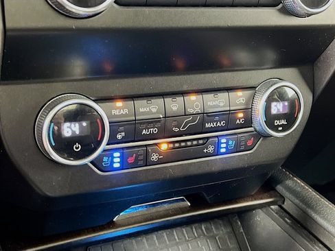 Used 2021 Ford Expedition King Ranch AWD/4WD image 16