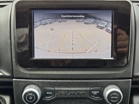 Used 2026 RAM ProMaster 2500 w/ Convenience Group FWD image 18