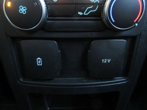 Used 2021 Ford Explorer XLT w/ Equipment Group 202A image 30