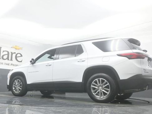 Used 2023 Chevrolet Traverse LT FWD image 56