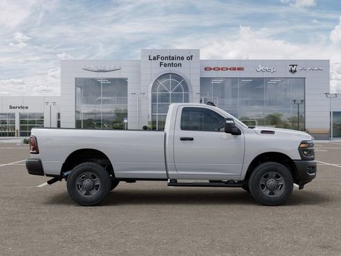 New 2026 RAM 2500 Tradesman AWD/4WD image 21