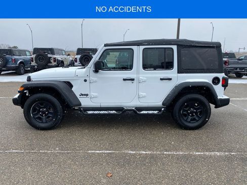 Used 2023 Jeep Wrangler Sport image 3