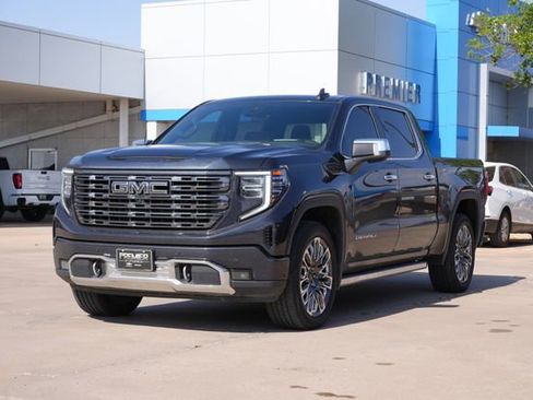 Used 2023 GMC Sierra 1500 Denali Ultimate AWD/4WD image 7