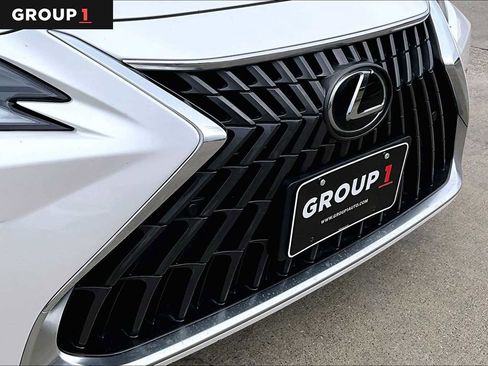 Used 2023 Lexus ES 350 w/ Premium Package FWD image 27