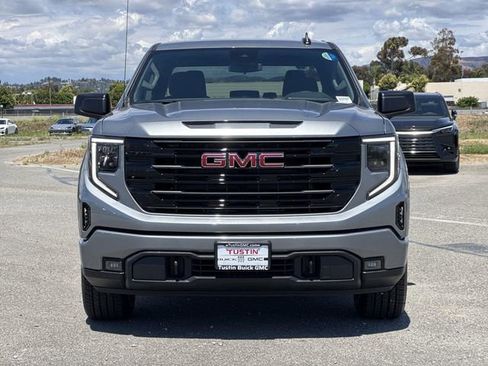 New 2026 GMC Sierra 1500 Elevation AWD/4WD image 2