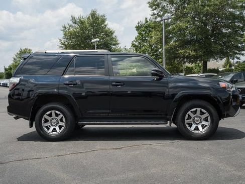 Used 2016 Toyota 4Runner Trail Premium AWD/4WD image 4