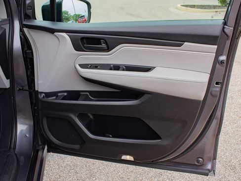 Used 2019 Honda Odyssey EX-L image 21