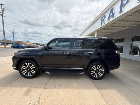 Used 2021 Toyota 4Runner Limited AWD/4WD image 4