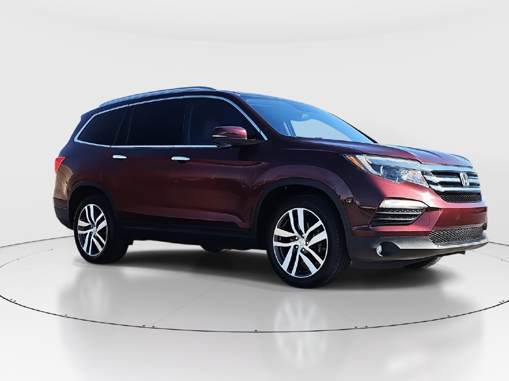 Used 2017 Honda Pilot Touring image 3