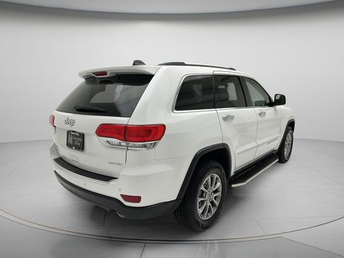 Used 2016 Jeep Grand Cherokee Limited w/ Luxury Group II AWD/4WD image 3