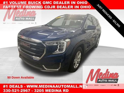 Used 2023 GMC Terrain SLE w/ Driver Convenience Package FWD image 1
