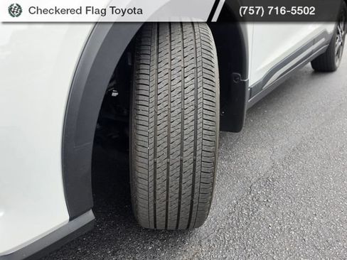 Used 2024 Nissan Kicks SR w/ SR Premium Package FWD image 14
