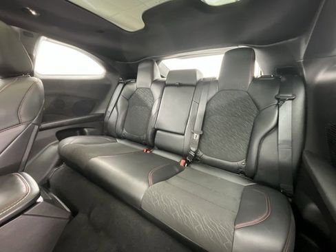 Used 2025 Dodge Charger R/T w/ Sun & Sound Package image 5