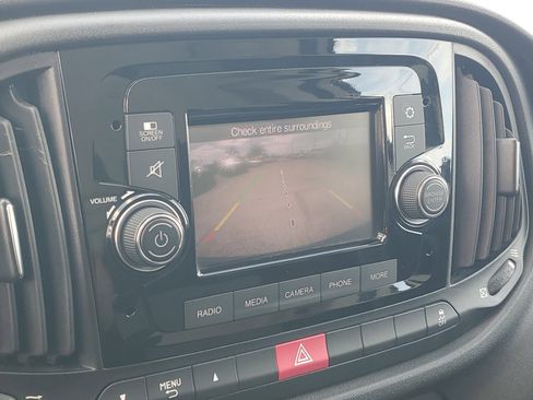 Used 2021 RAM ProMaster City Tradesman FWD image 22