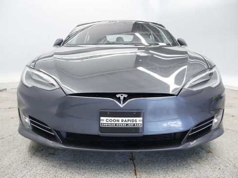 Used 2020 Tesla Model S Long Range AWD/4WD image 11