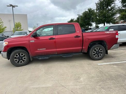 Used 2015 Toyota Tundra SR5 w/ TRD Off Road Package AWD/4WD image 8
