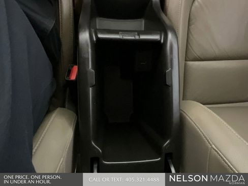 Used 2015 GMC Canyon SLT image 40