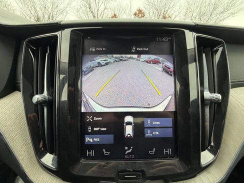 Used 2019 Volvo XC60 T6 Inscription w/ Protection Package Premier image 17