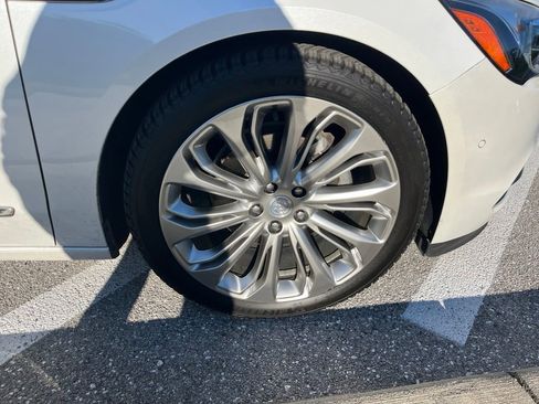 Used 2017 Buick LaCrosse Premium w/ Driver Confidence Package #2 FWD image 12
