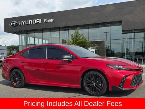 Used 2026 Toyota Camry SE w/ Convenience Package FWD image 1