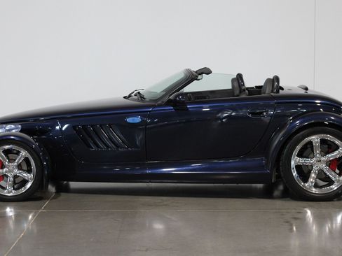 Used 2001 Chrysler Prowler RWD image 27
