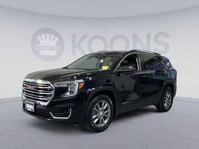 Used 2022 GMC Terrain SLT w/ Tech Package