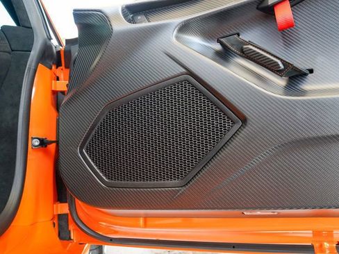 Used 2022 Lamborghini Huracan STO image 71