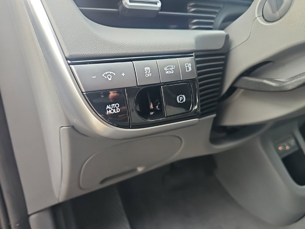 New 2027 Hyundai Ioniq 5 SEL AWD/4WD image 15