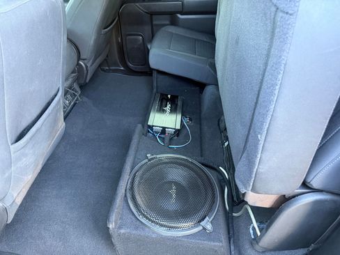 Used 2021 Chevrolet Silverado 1500 LT RWD image 12