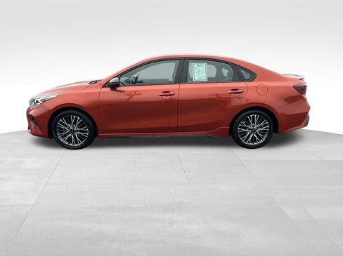 Used 2022 Kia Forte GT-Line w/ GT-Line Technology Package image 2