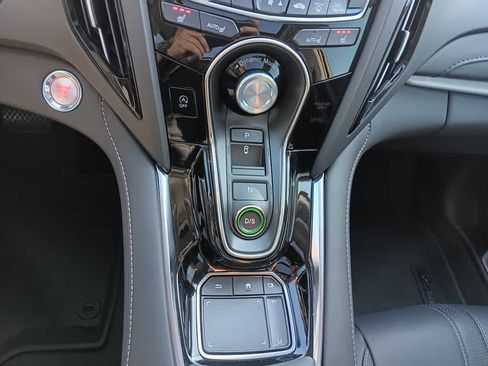 Used 2024 Acura RDX SH-AWD w/ Technology Package image 27