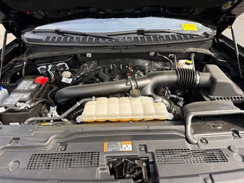 Used 2025 Ford Expedition Active RWD image 37