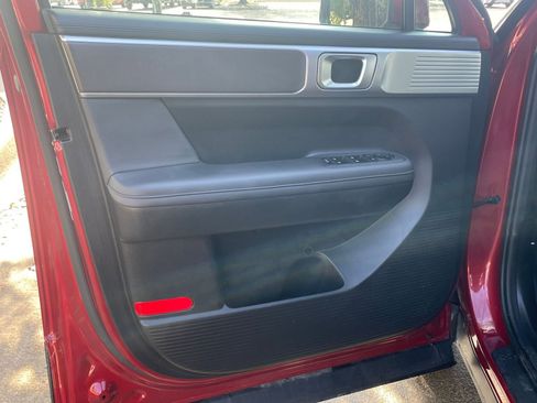 Used 2025 Hyundai Santa Fe SEL image 58