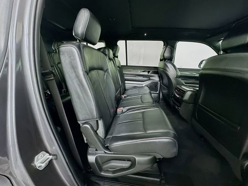 Used 2022 Jeep Wagoneer Series II w/ Premium Group I image 29