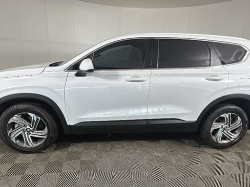 Used 2023 Hyundai Santa Fe SE w/ Cargo Package FWD image 5