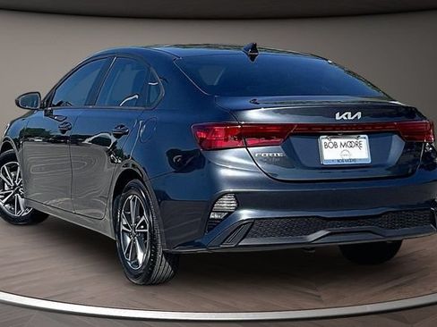 Used 2022 Kia Forte LXS FWD image 10