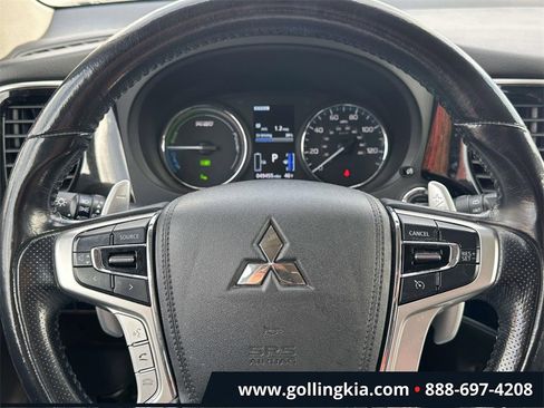 Used 2018 Mitsubishi Outlander SEL image 20