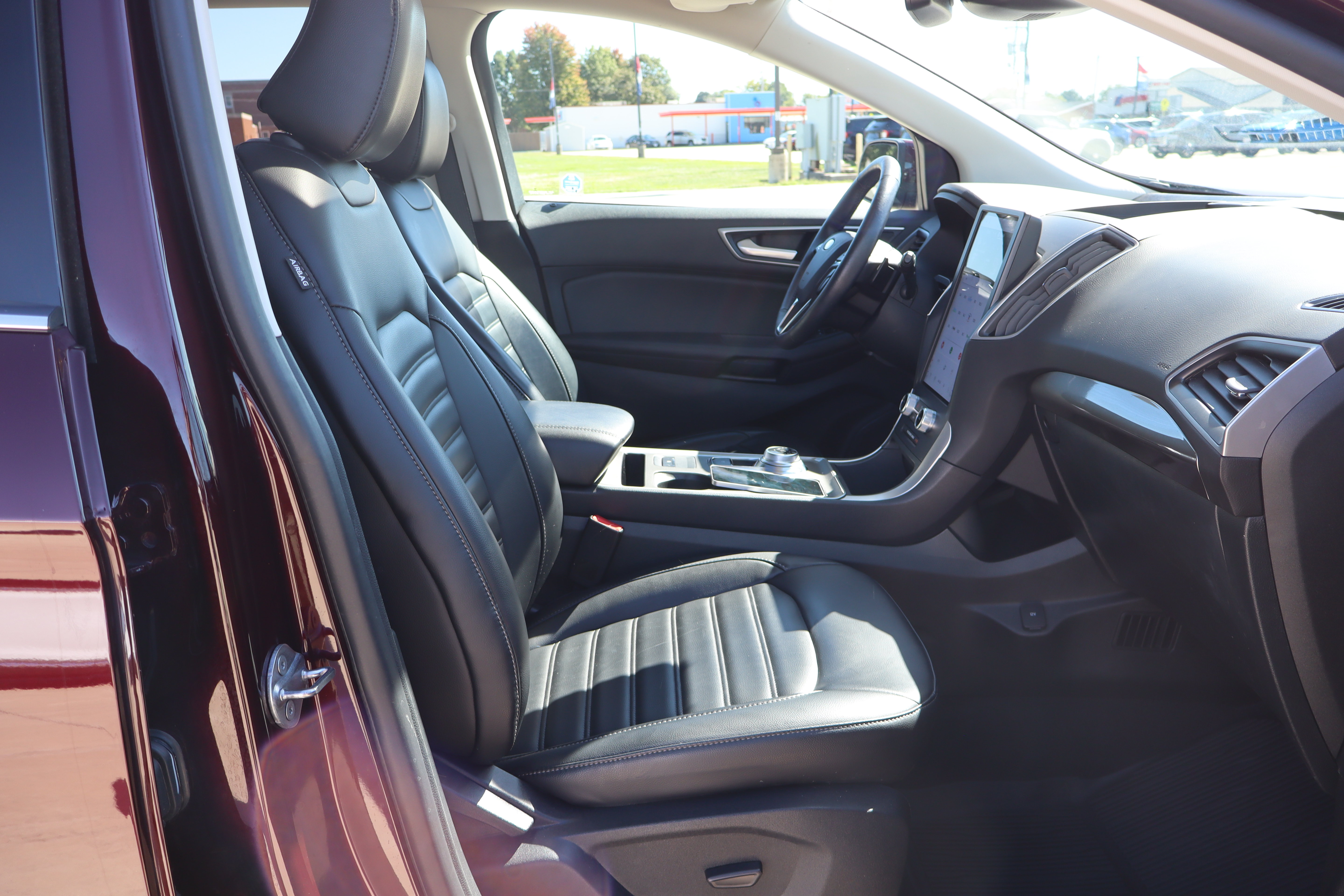 Used 2024 Ford Edge SEL w/ Convenience Package AWD/4WD image 12