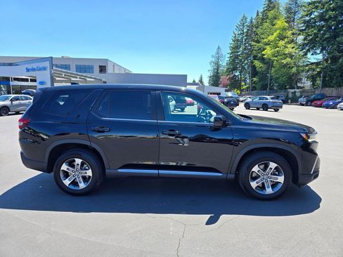 Certified 2023 Honda Pilot EX-L image 13