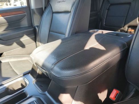 Used 2023 GMC Sierra 1500 Denali w/ Denali Reserve Package image 28