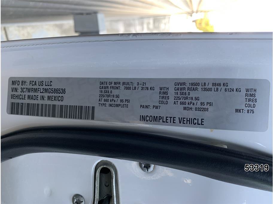 Used 2021 RAM 5500 Tradesman RWD image 14
