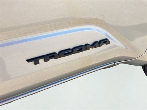 New 2026 Toyota Tacoma SR5 image 9