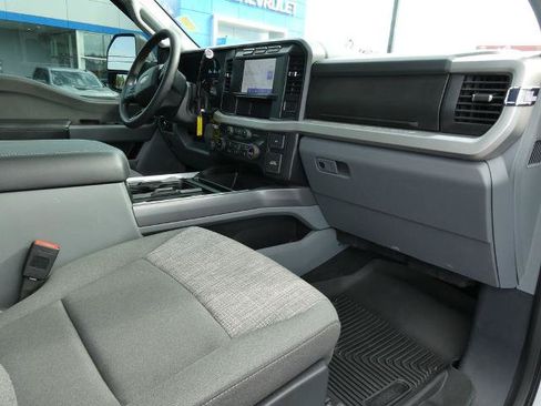 Certified 2024 Ford F250 XLT w/ FX4 Off-Road Package AWD/4WD image 15