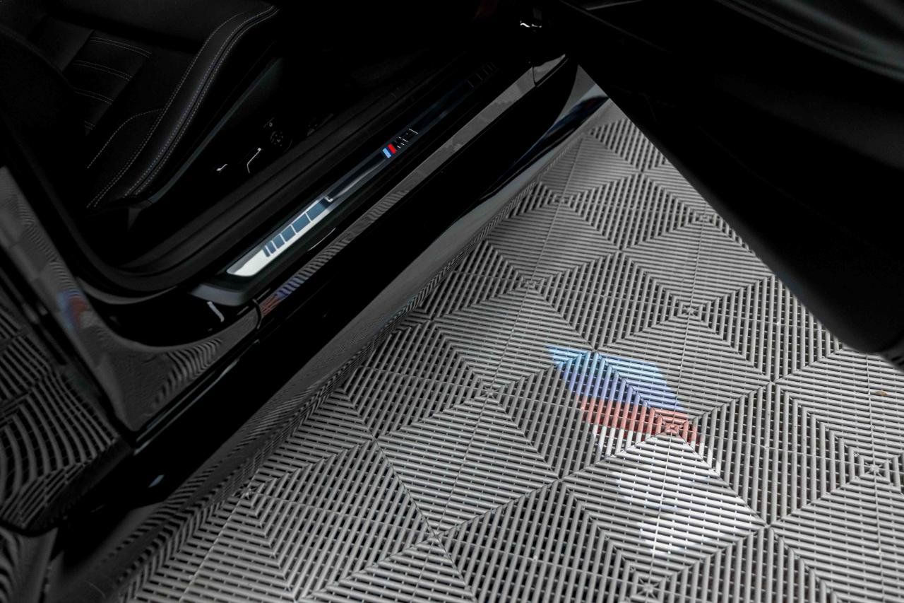 Used 2025 BMW M2 w/ Lighting Package RWD image 80