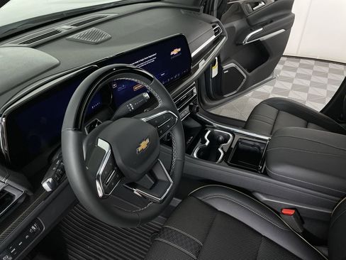 New 2026 Chevrolet Traverse High Country w/ LPO, Floor Liner Package image 82